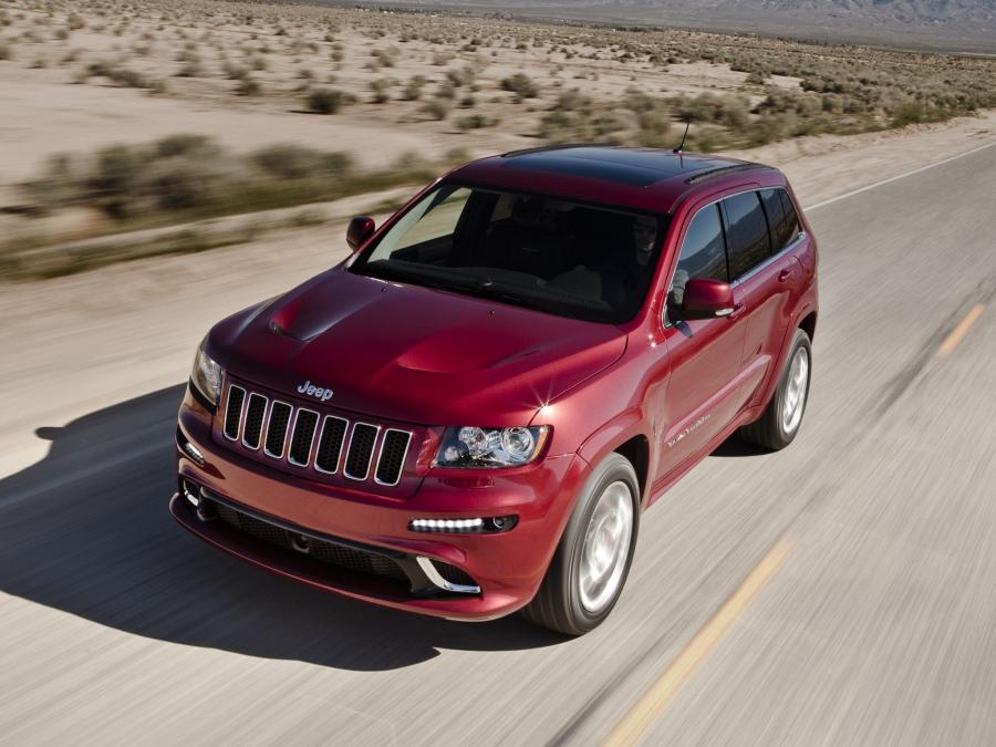  Jeep Grand Cherokee SRT8 2011 года  (фото 12 из 16)